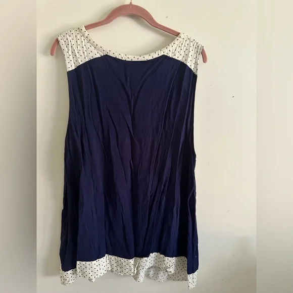 Aesthetic retro ModCloth sleeveless top white polka dot trim. Plus size 3X - Picture 6 of 11